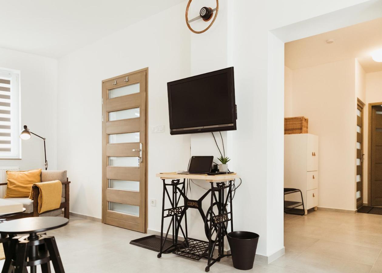 Major11 Apartman - Zsolnay Negyed Pécs Exterior photo